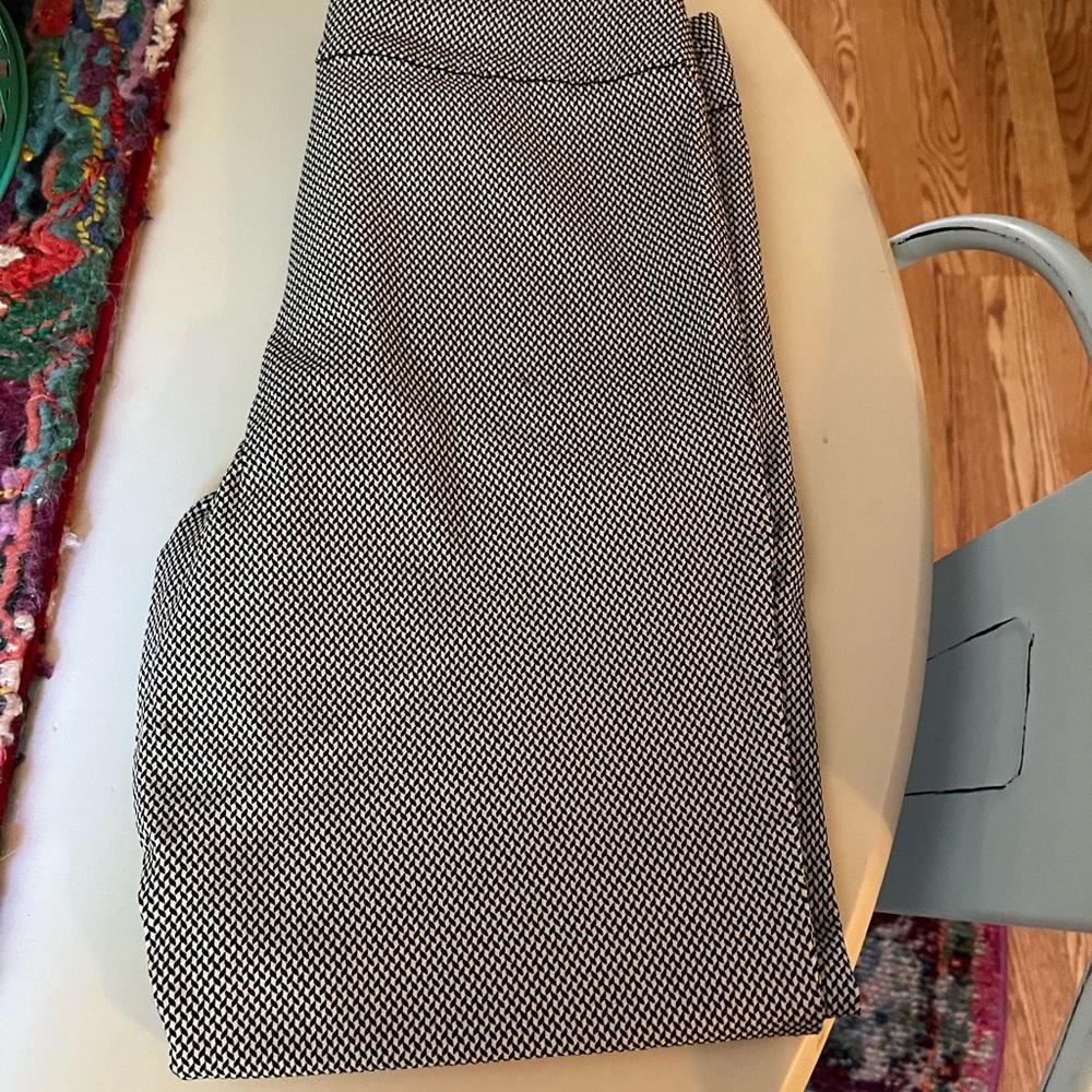 Size L Erica Taylor stretch slacks